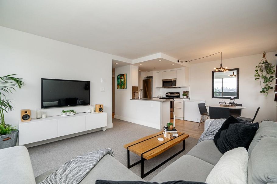 1202 110 W 4th Street North Vancouver, BC - 7