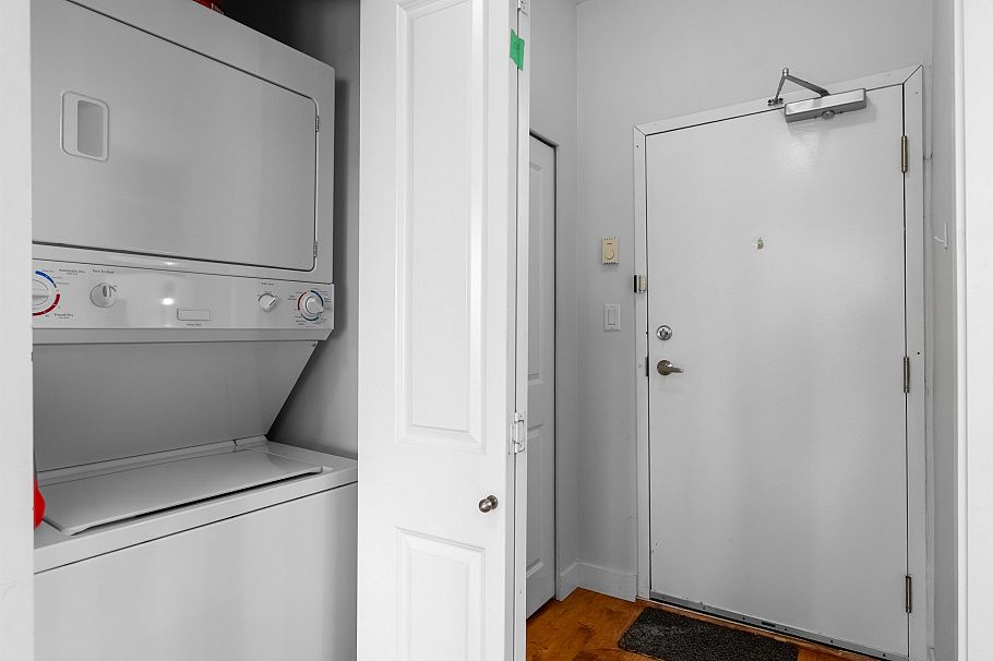 409 5692 Kings Road Vancouver, BC - 14