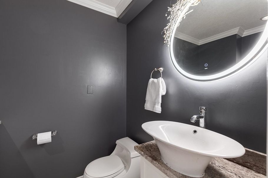 3557 W 36th Avenue Vancouver, BC - 16