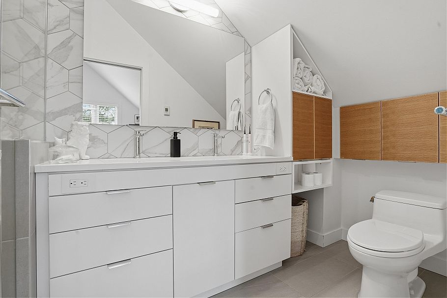 73 E 27th Avenue Vancouver, BC - 11