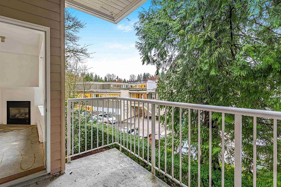 206 3151 Connaught Crescent North Vancouver, BC - 24