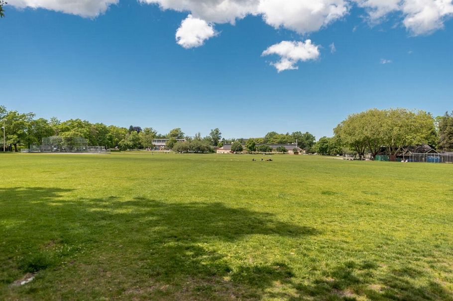 206 2630 Arbutus Street Vancouver, BC - 40