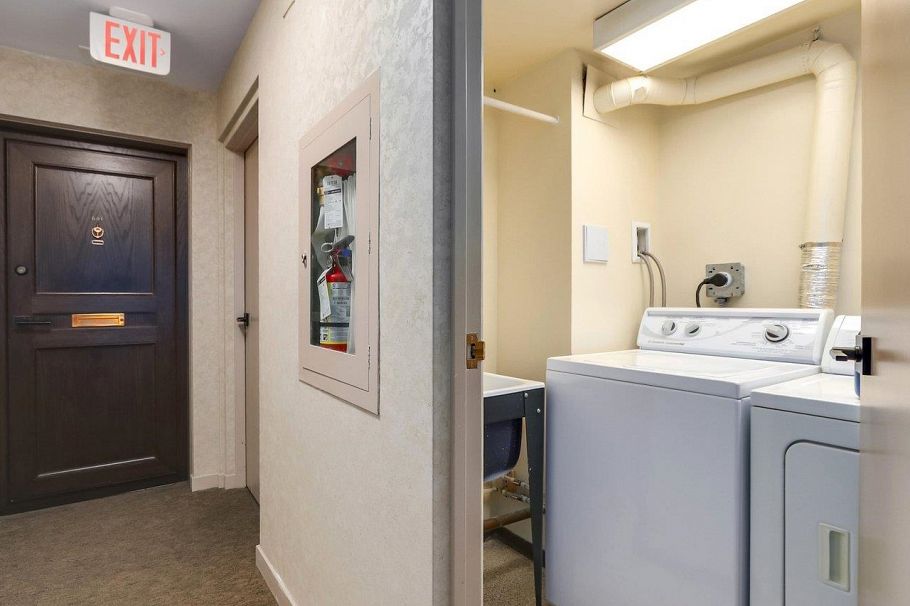 602 5350 Balsam Street Vancouver, BC - 17