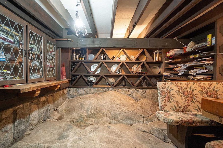 4515 Stonehaven Avenue North Vancouver, BC - 28