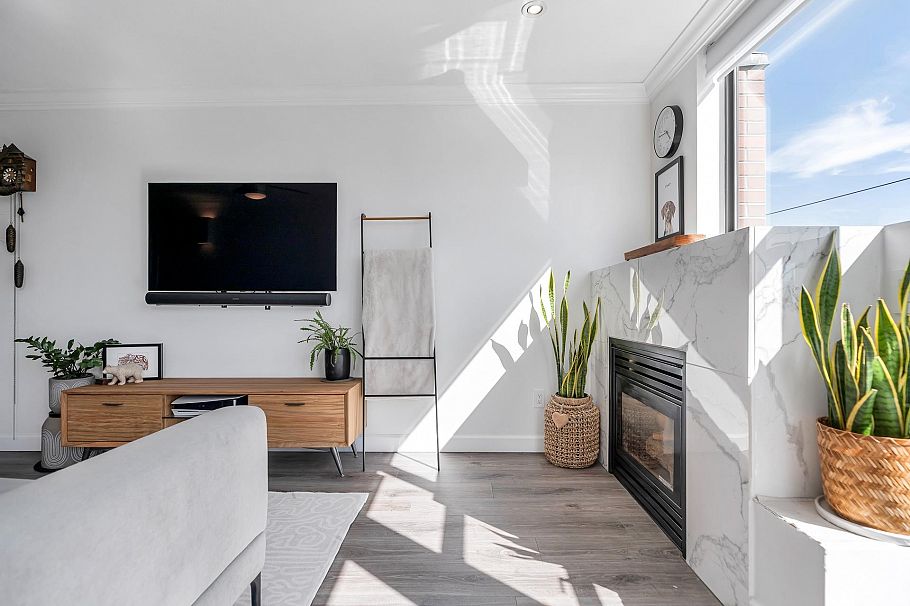 406 305 Lonsdale Avenue North Vancouver, BC - 13