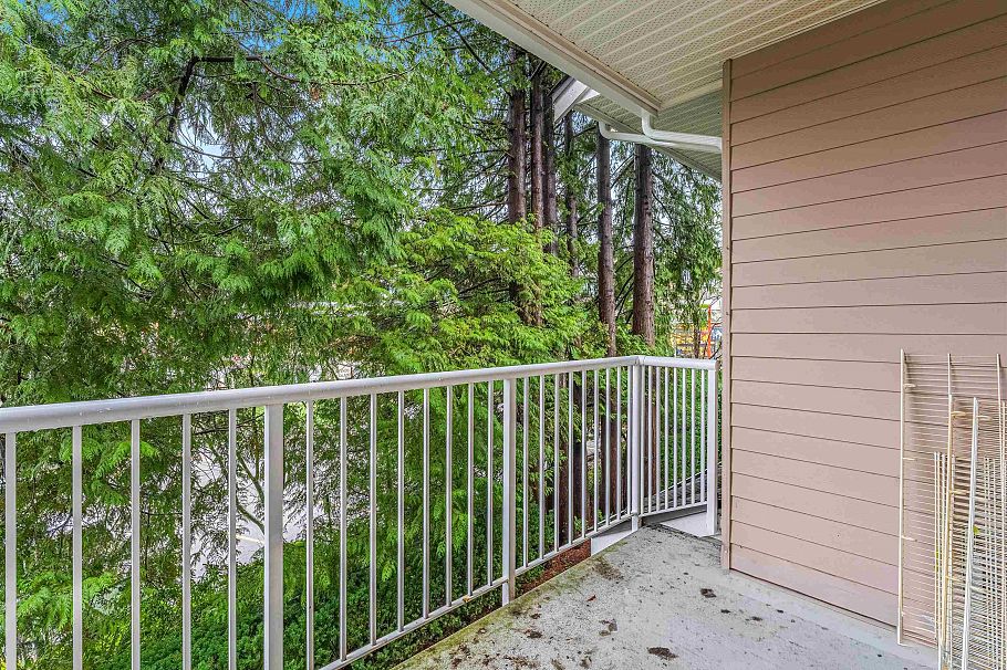 206 3151 Connaught Crescent North Vancouver, BC - 25