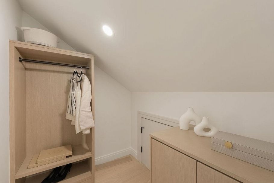 2544 Grant Street Vancouver, BC - 13