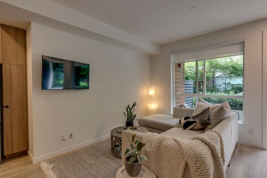 8 533 E 3rd Street North Vancouver, BC - 5