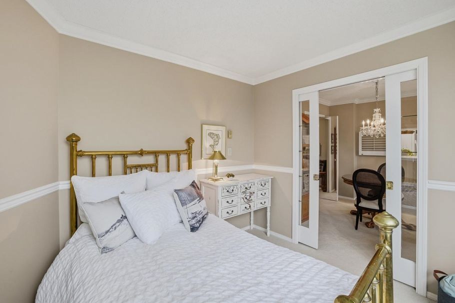 704 995 Roche Point Drive North Vancouver, BC - 22