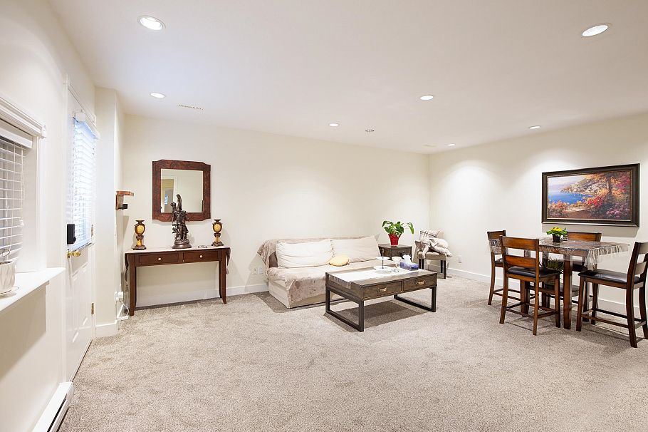 3973 Braemar Place North Vancouver, BC - 33