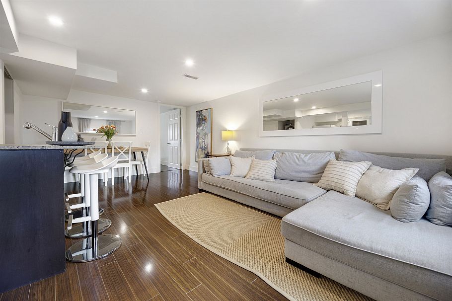 1923 E 1st Avenue Vancouver, BC - 37