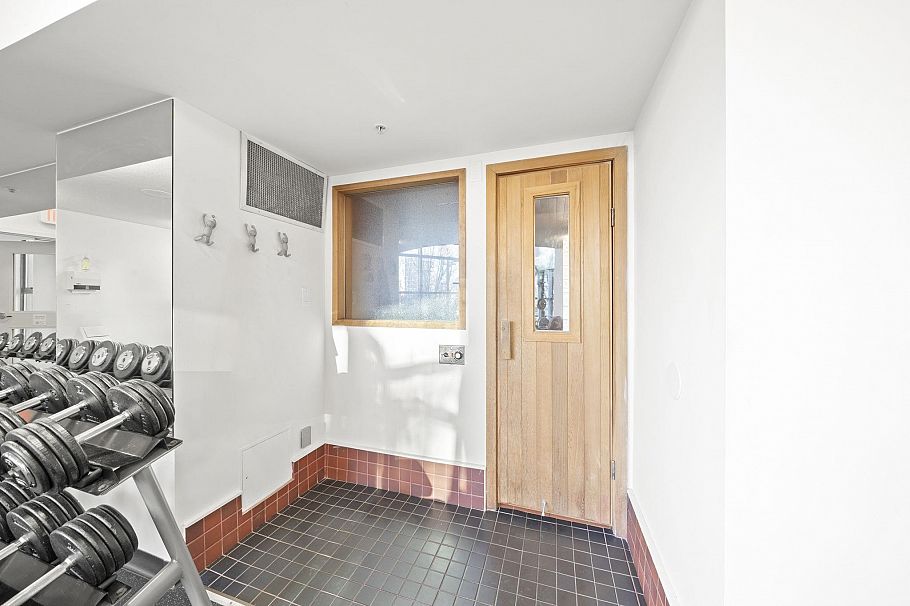 303 1633 West 8th Avenue Vancouver, BC - 30