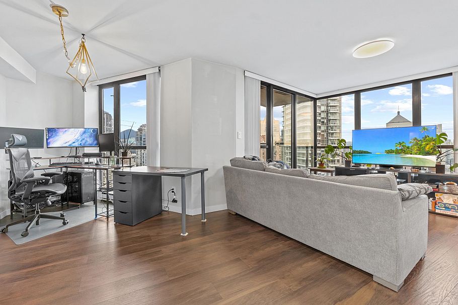 2709 501 Pacific Street Vancouver, BC - 4