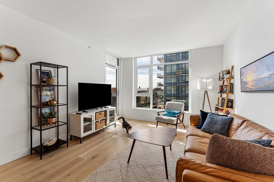 403 2780 Valley Centre Avenue North Vancouver, BC - 10