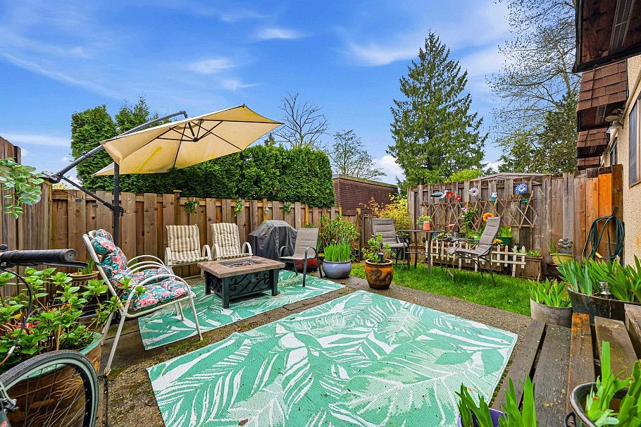 841 Old Lillooet Road North Vancouver, BC - 15