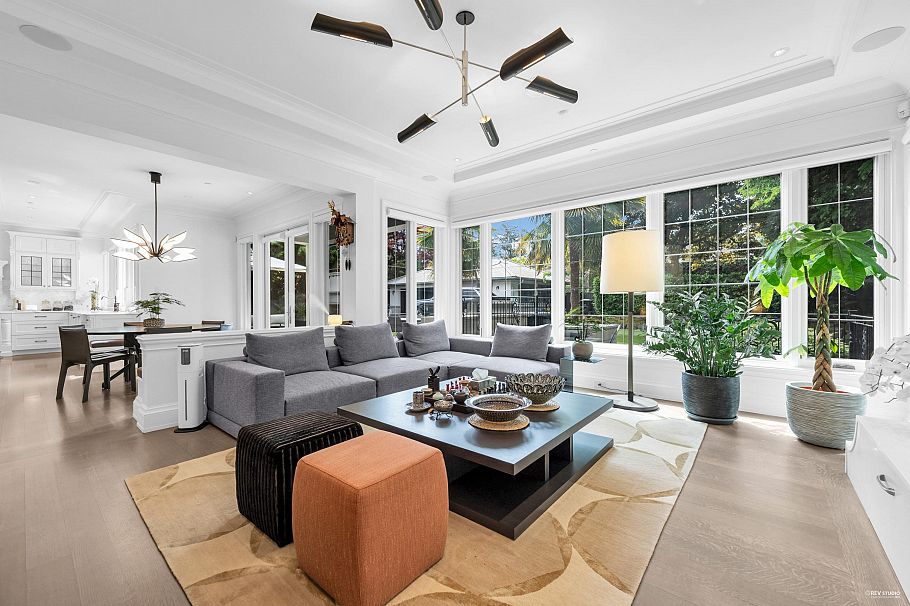 1738 W 38th Avenue Vancouver, BC - 4