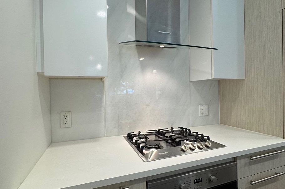 111 5077 Cambie Street Vancouver, BC - 17