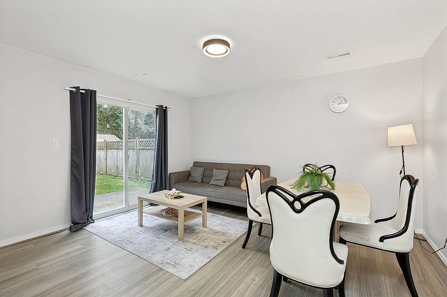 3638 Maginnis Avenue North Vancouver, BC - 32