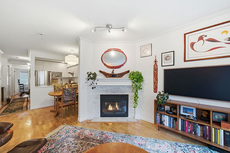 1405 Pendrell Street Vancouver, BC - 3