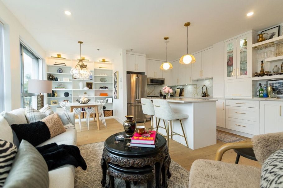 206 2630 Arbutus Street Vancouver, BC - 4