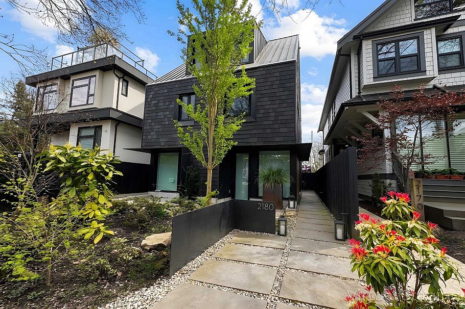 2180 E 13th Avenue Vancouver, BC - 1