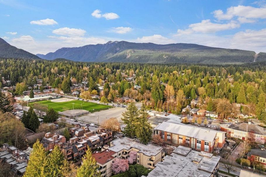 305 3275 Mountain Highway North Vancouver, BC - 29