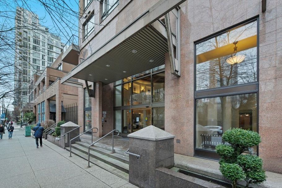 609 1189 Howe Street Vancouver, BC - 38
