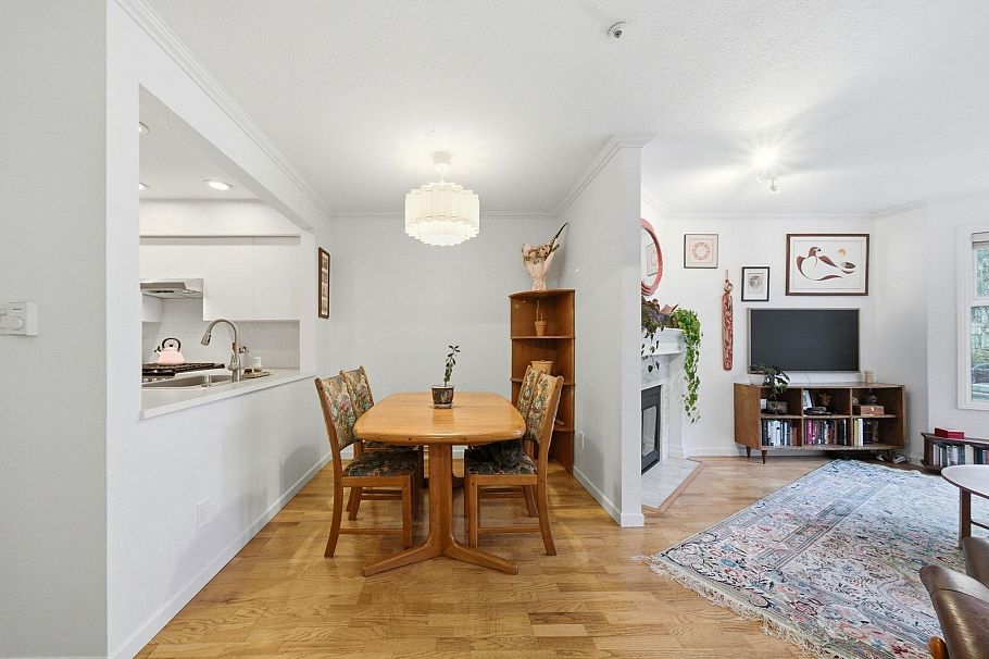 1405 Pendrell Street Vancouver, BC - 8