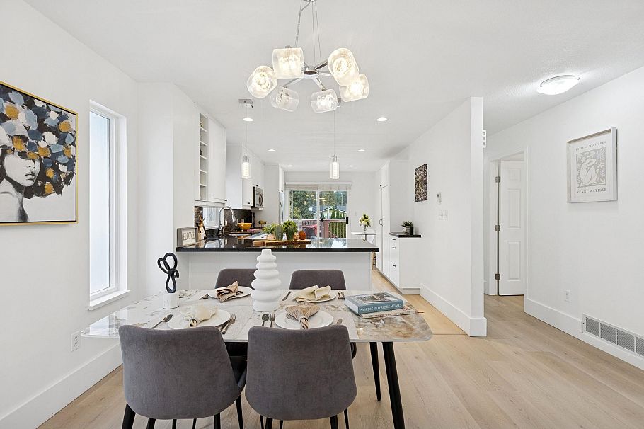 3638 Maginnis Avenue North Vancouver, BC - 11