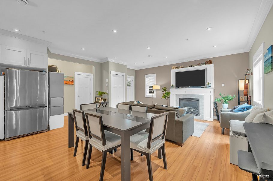 723 E 12th Avenue Vancouver, BC - 6