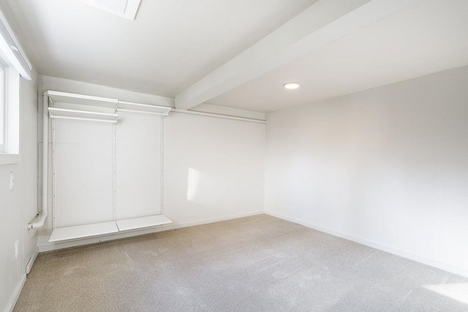 3446 Church Street North Vancouver, BC - 22