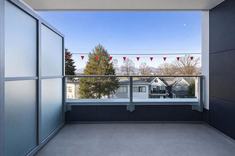 422 2471 St George Street Vancouver, BC - 24