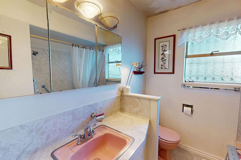 4793 Commercial Street Vancouver, BC - 13