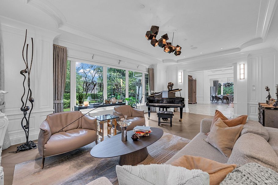 1738 W 38th Avenue Vancouver, BC - 10