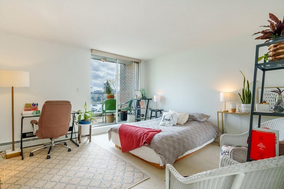 321 1228 Marinaside Crescent Vancouver, BC - 15