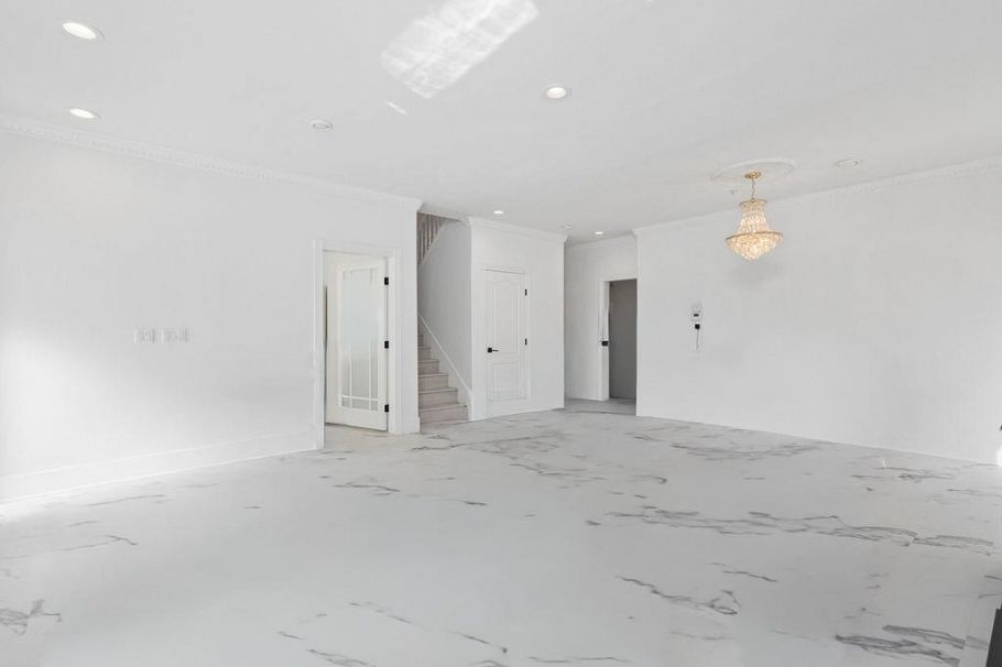 2709 W 37th Avenue Vancouver, BC - 6