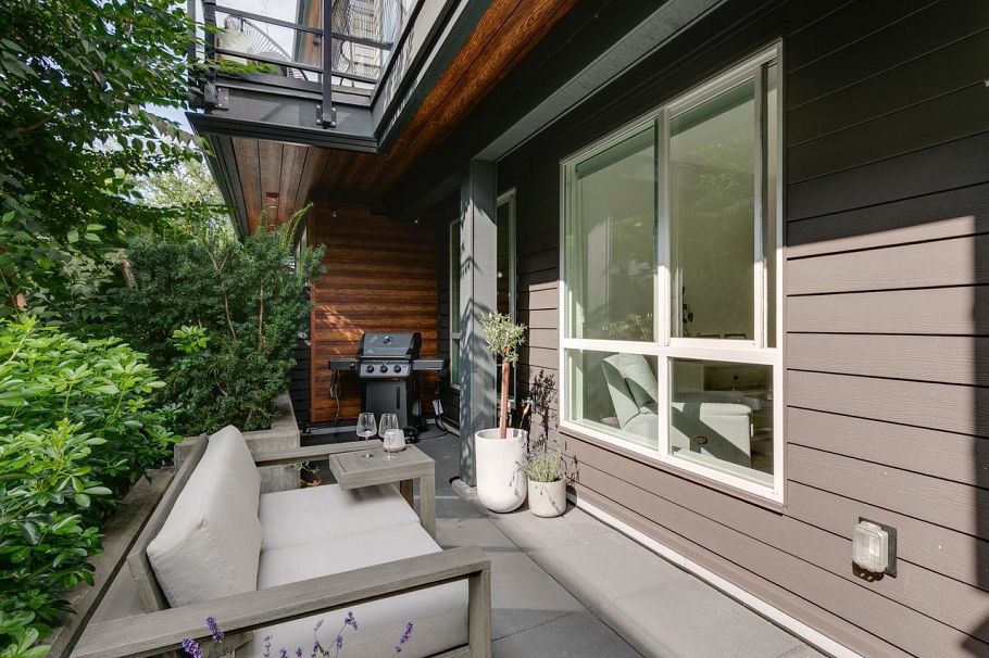 8 533 E 3rd Street North Vancouver, BC - 32