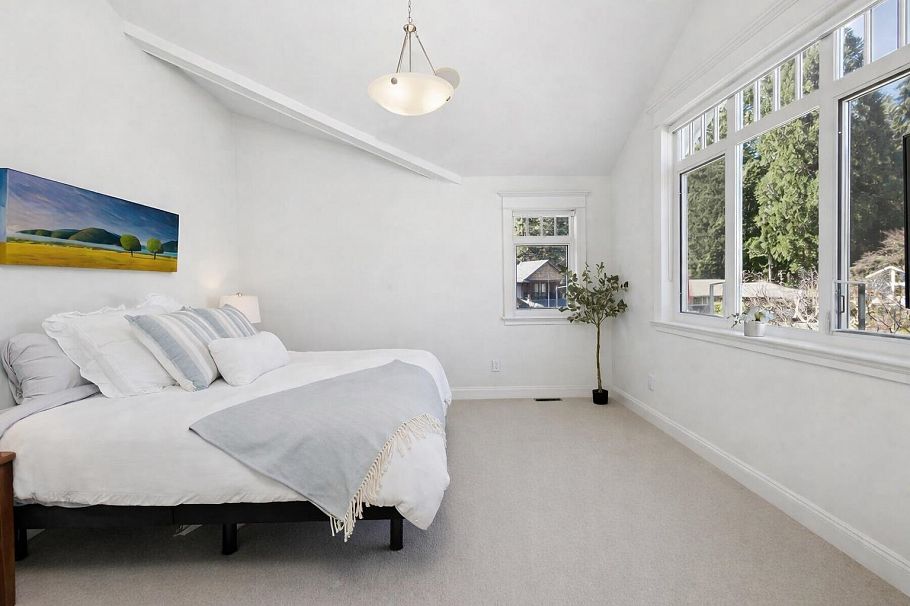 991 Hampshire Road North Vancouver, BC - 28