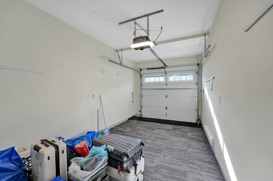 1232 W 26th Avenue Vancouver, BC - 12