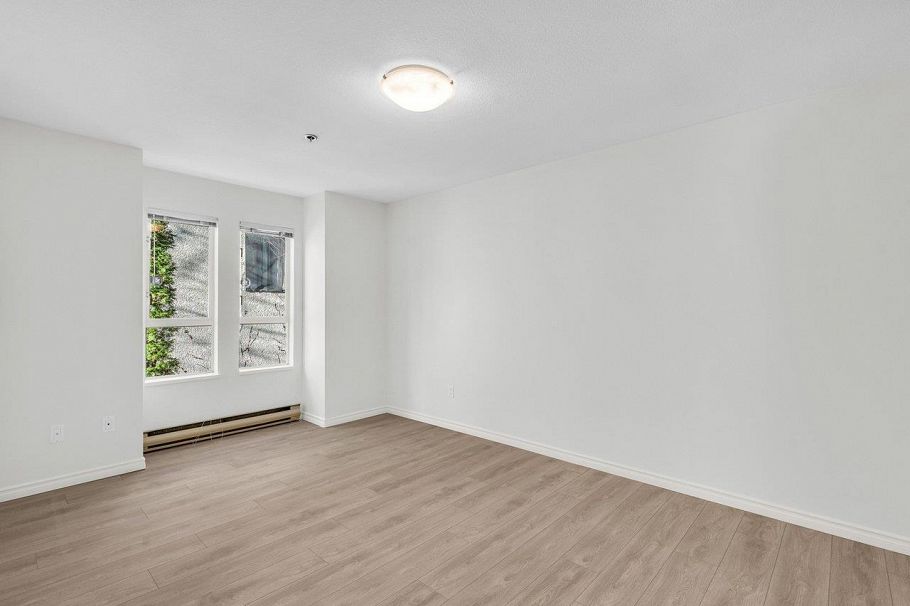 202 966 W 14th Avenue Vancouver, BC - 18