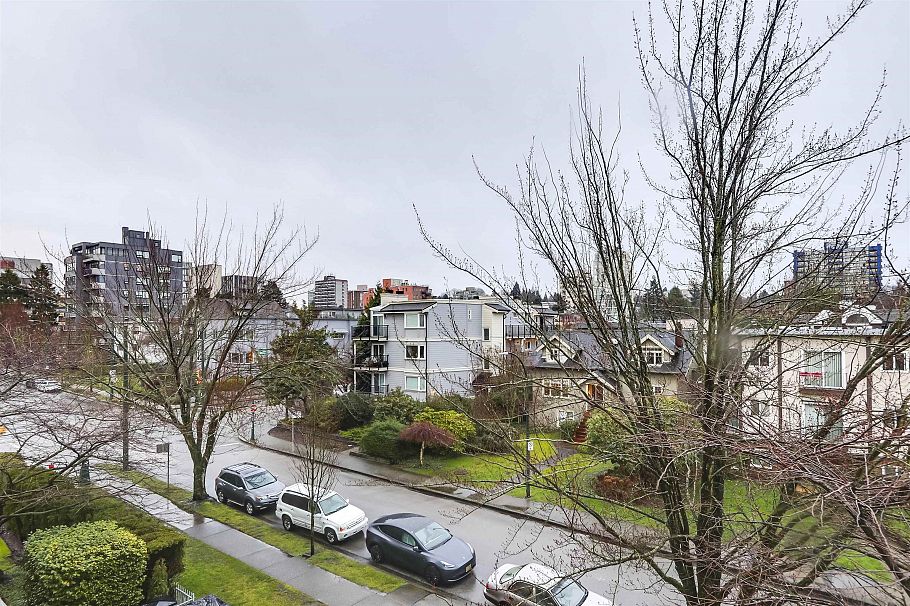 403 1633 W 10th Avenue Vancouver, BC - 25