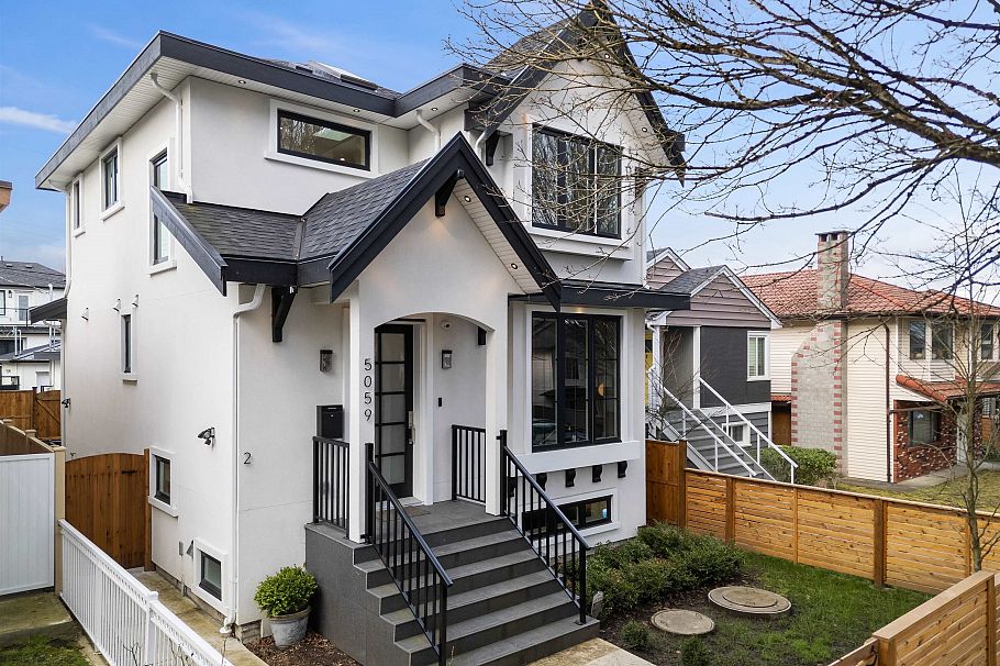 5059 Sherbrooke Street Vancouver, BC - 32