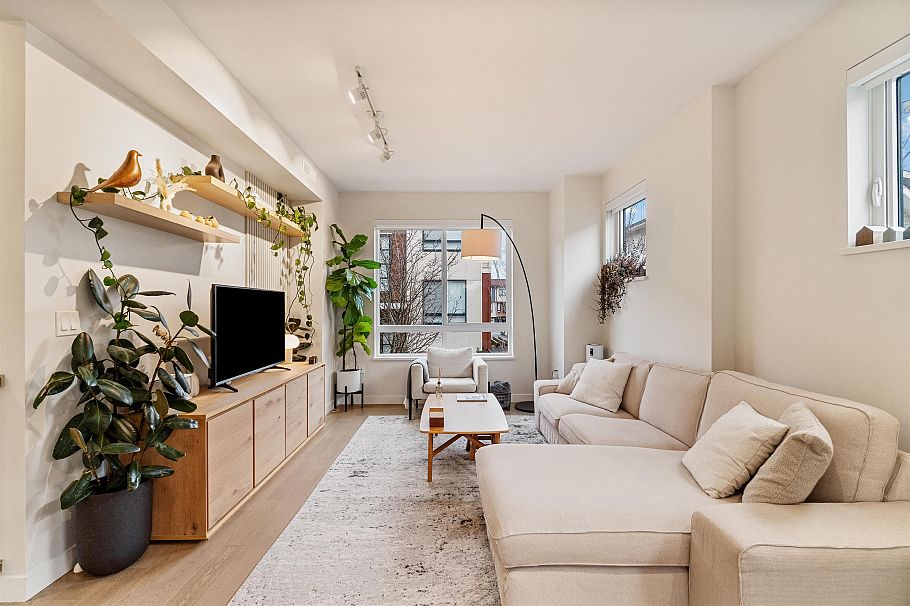 60 10199 River Drive Richmond, BC - 5