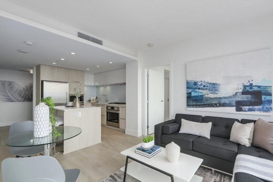 1804 680 Seylynn Crescent North Vancouver, BC - 4