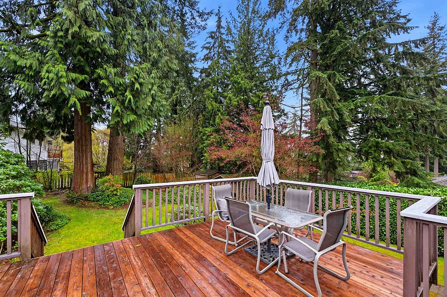 2829 Sechelt Drive North Vancouver, BC - 30