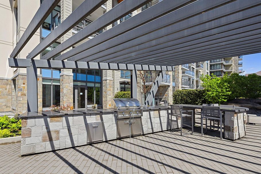 403 2780 Valley Centre Avenue North Vancouver, BC - 22