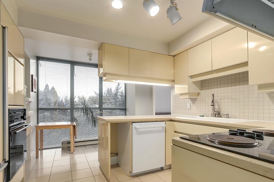 403 1633 W 10th Avenue Vancouver, BC - 12