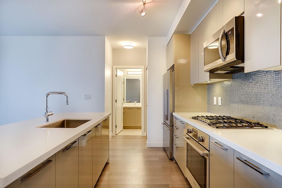 608 10177 River Drive Richmond, BC - 11