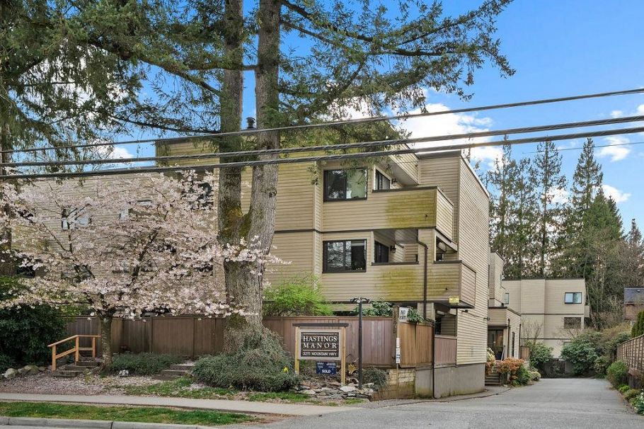 305 3275 Mountain Highway North Vancouver, BC - 26