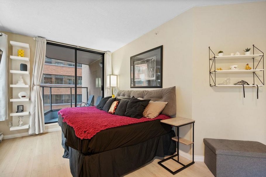 609 1189 Howe Street Vancouver, BC - 13